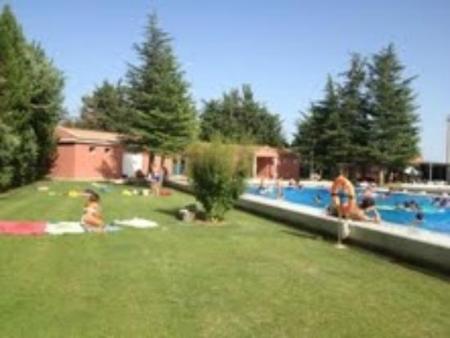 Imagen Piscinas Municipales de Pomar de Cinca